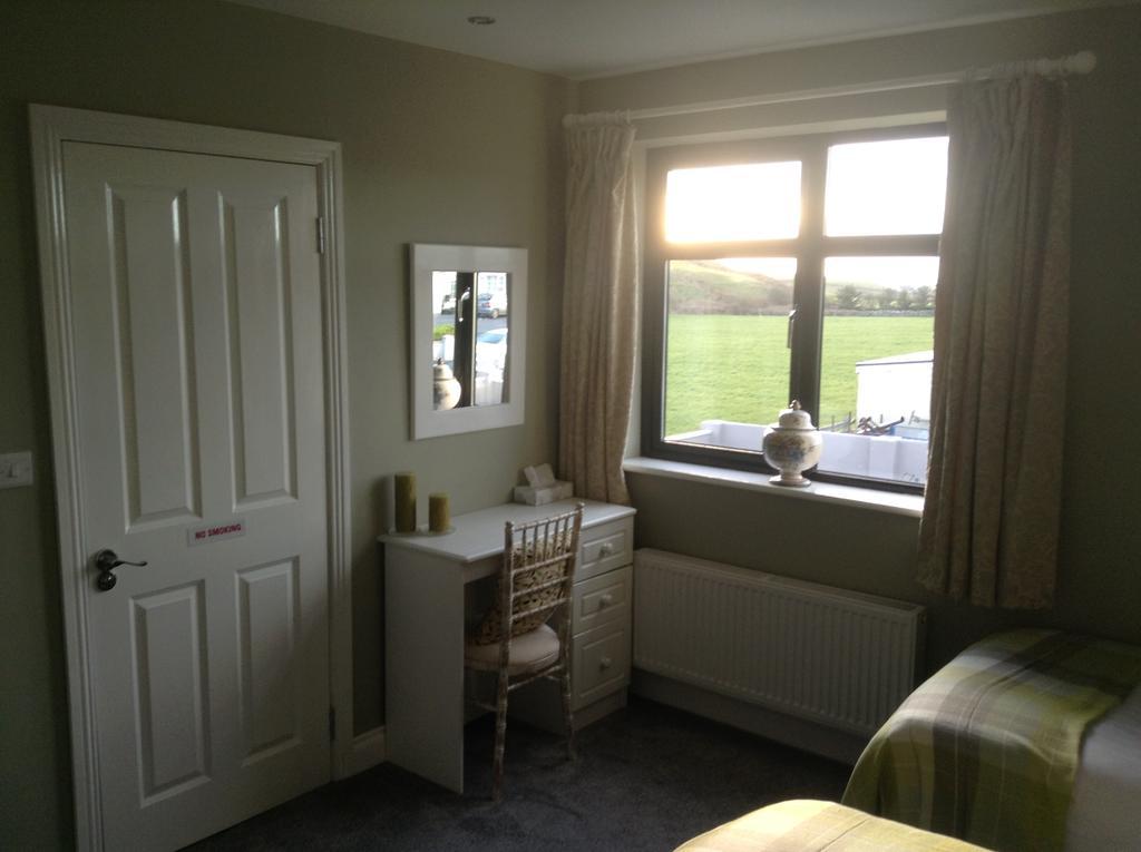 Bed and Breakfast Dale View Lisdoonvarna Esterno foto